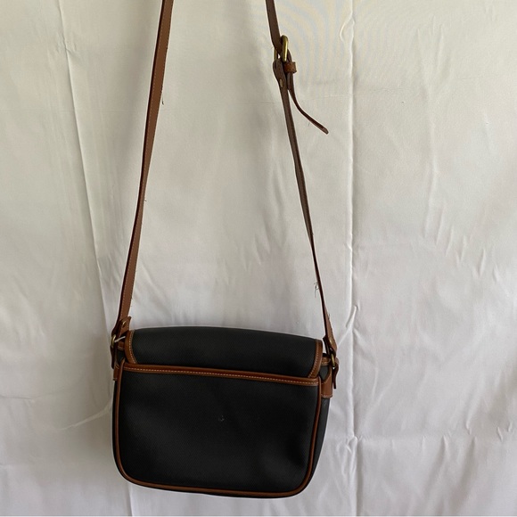 Evan Picone Two Toned Leather Handbag - Picture 5 of 9